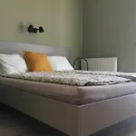 Apartmanhaz アパート