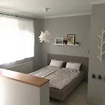 アパート Apartmanhaz