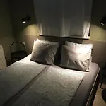 Apartmanhaz * バラトンレッレ