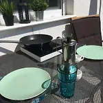Apartmanhaz アパート バラトンレッレ