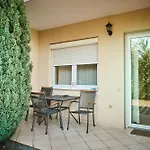 Apartmanhaz バラトンレッレ