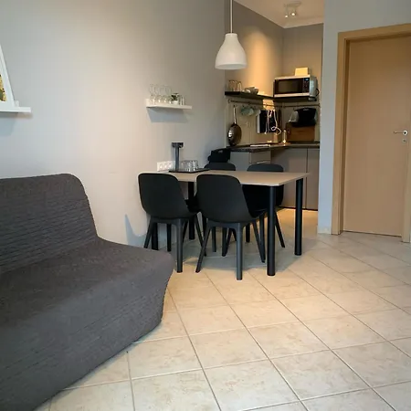 דירה Apartmanhaz *