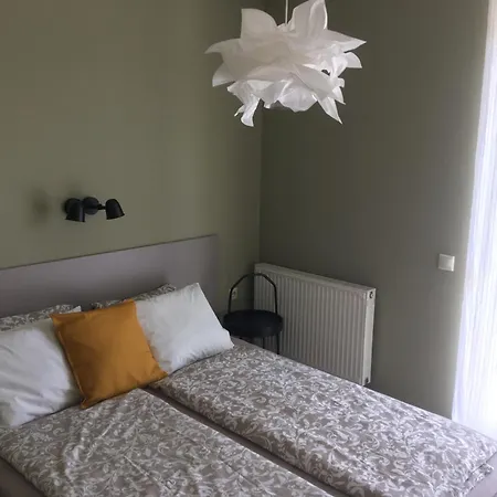 Apartmanhaz Apartment