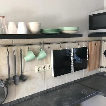 Apartmanhaz דירה *