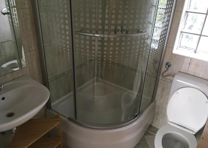 Apartmanhaz 발라톤엘